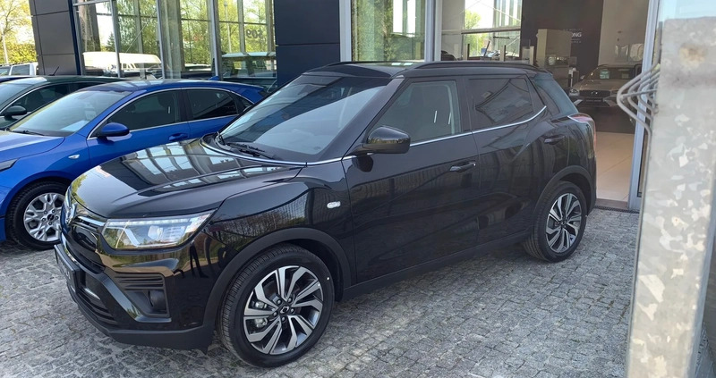 SsangYong Tivoli cena 94900 przebieg: 8, rok produkcji 2023 z Gliwice małe 277